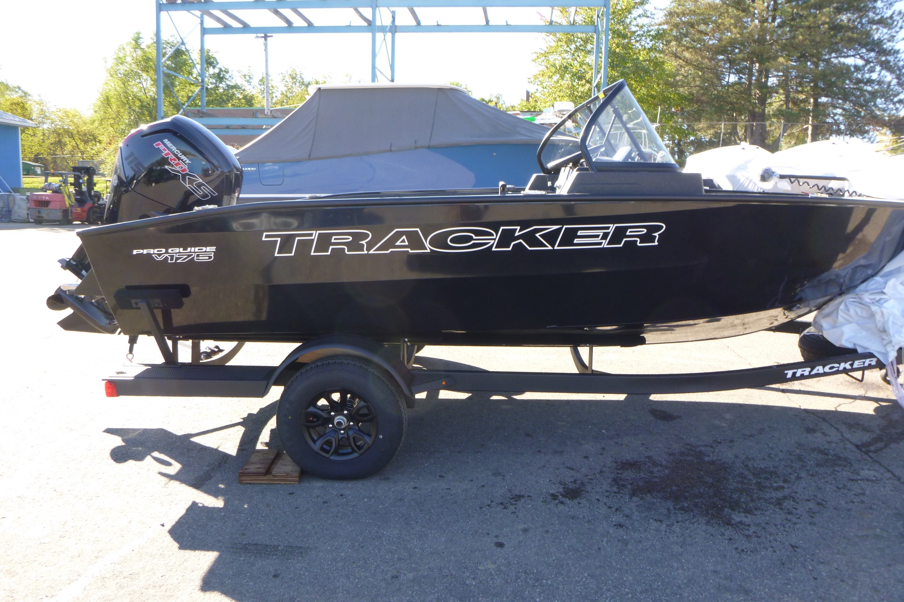 2027 Tracker Pro Guide V-175 WT in lansing MI