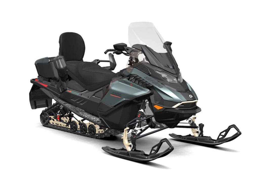 2027 Ski-Doo Grand Touring LE with platinum Package 900 ACE Turbo 900 ACE 137 in johnson creek WI