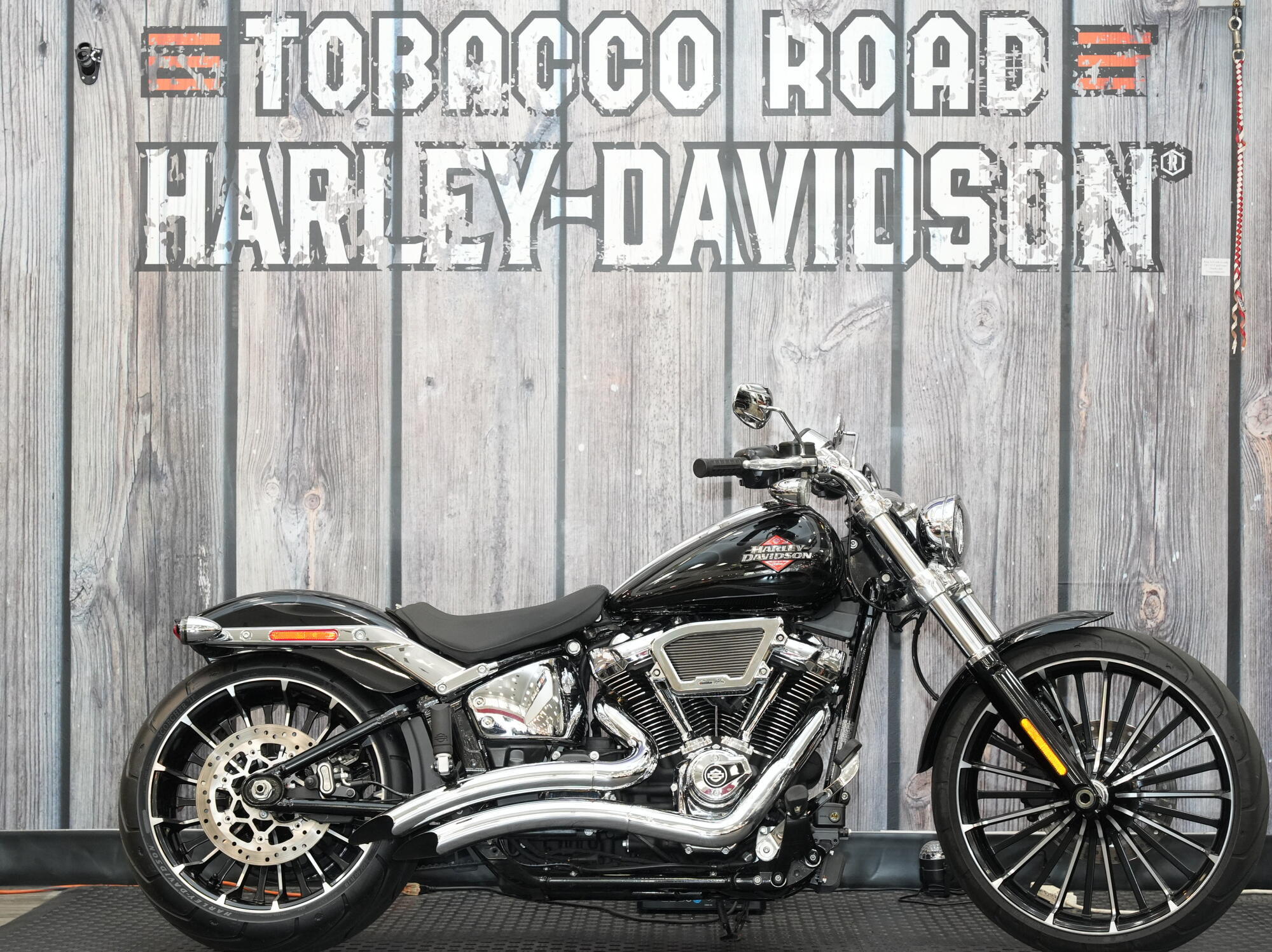 2025 Harley-Davidson Breakout in Raleigh, NC