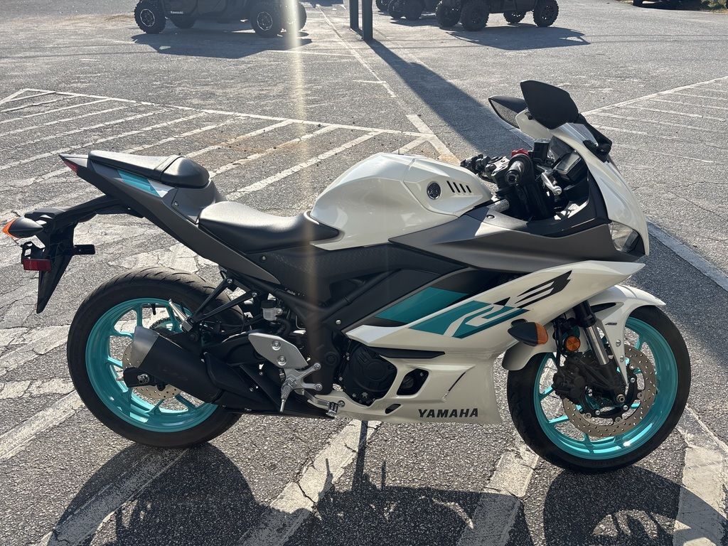 2024 Yamaha YZF-R3 R3 in Greenville, SC
