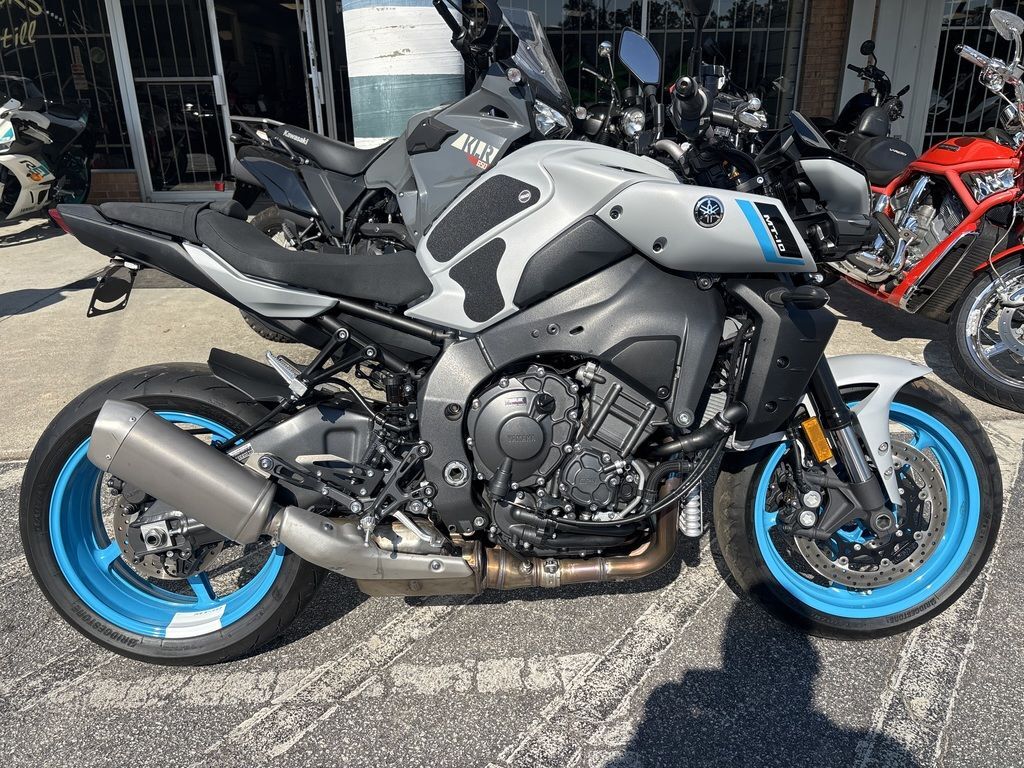 2025 Yamaha MT-10 10 in Greenville, SC