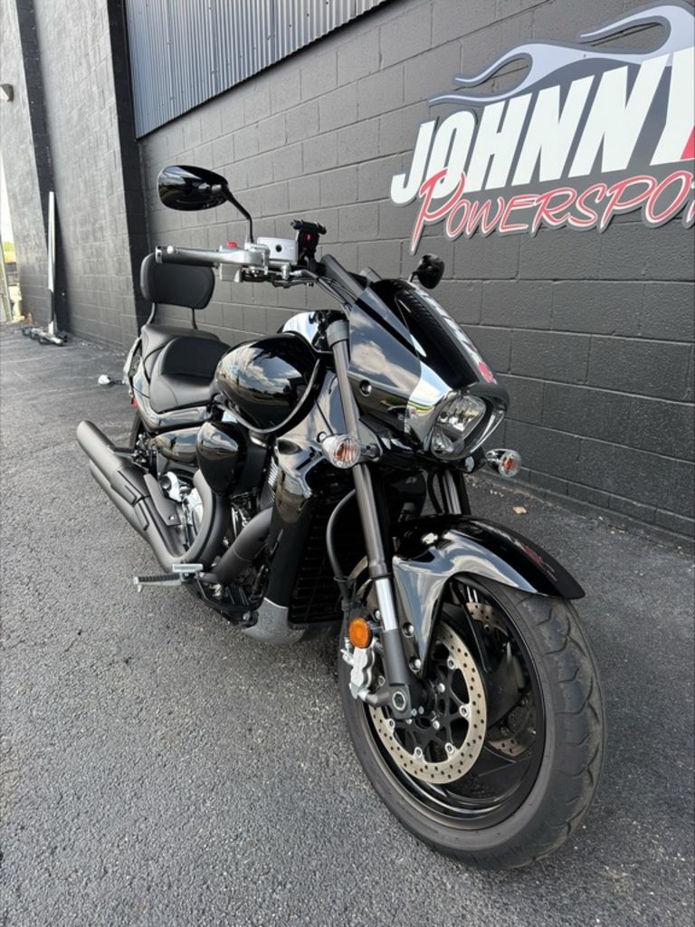 2024 Suzuki Boulevard M109R in bedford OH