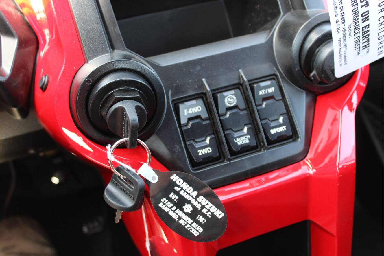 A photo of this 2026 Honda Talon 1000X-4