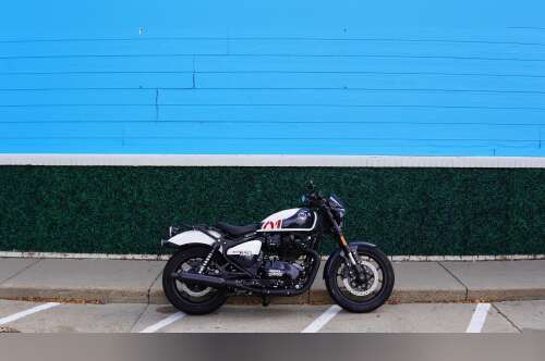 2024 Royal Enfield Shotgun 650 in lakewood CO
