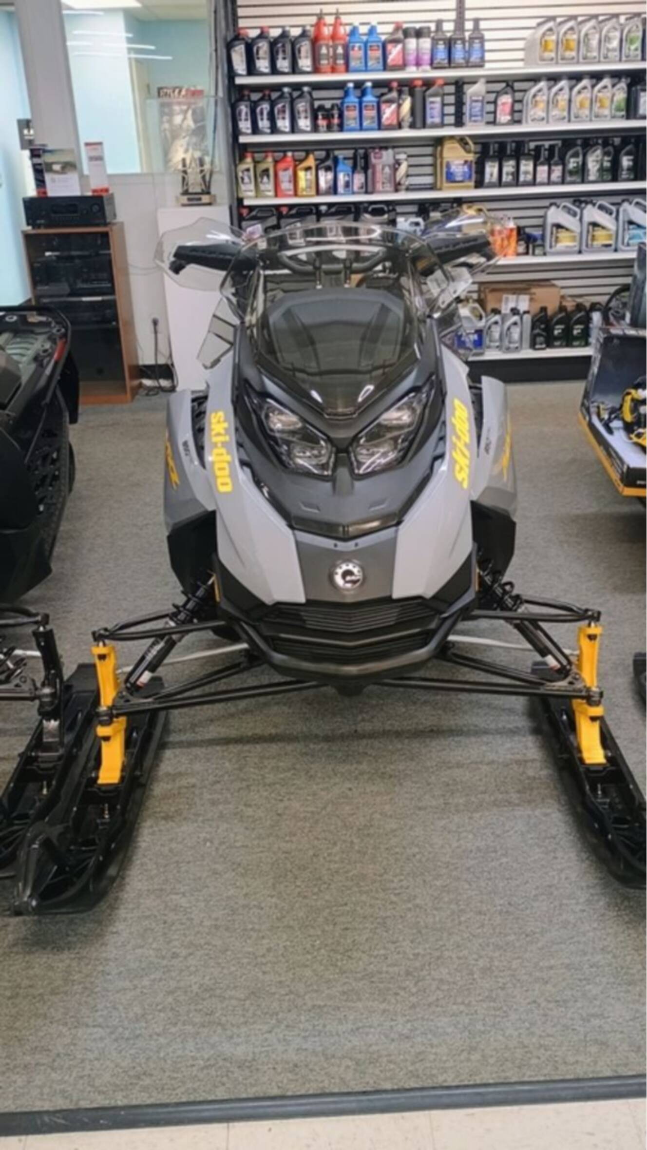 A photo of this 2026 Ski-Doo MXZ® Adrenaline® 850 E-TEC 137_Grey