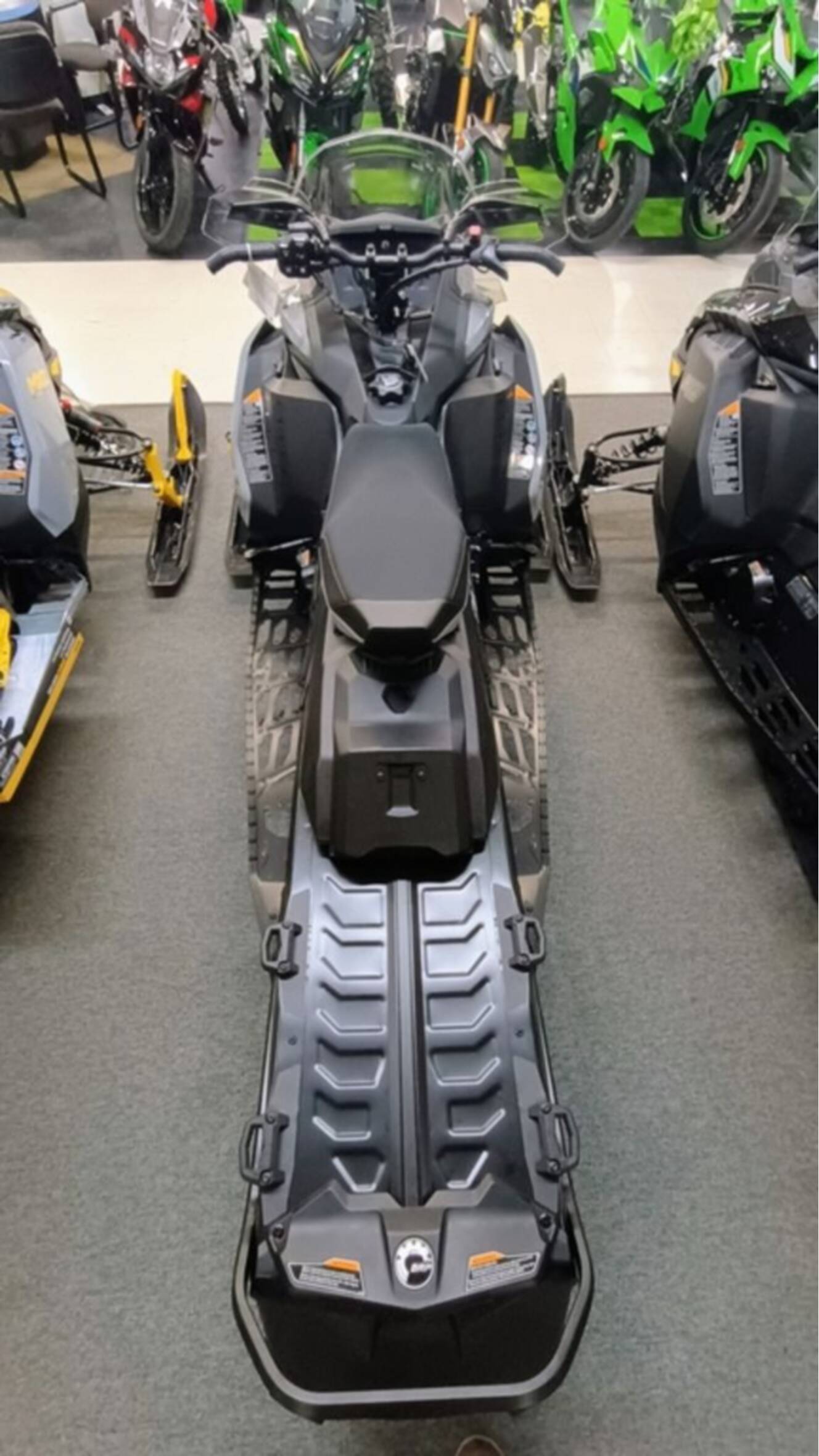 A photo of this 2026 Ski-Doo MXZ® Adrenaline® 850 E-TEC 137_Grey
