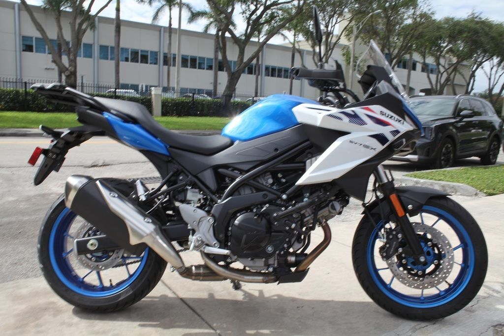 2027 Suzuki SV-7GX 7GX in Hialeah, FL