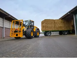 2025 JCB 427 Wheel Loader