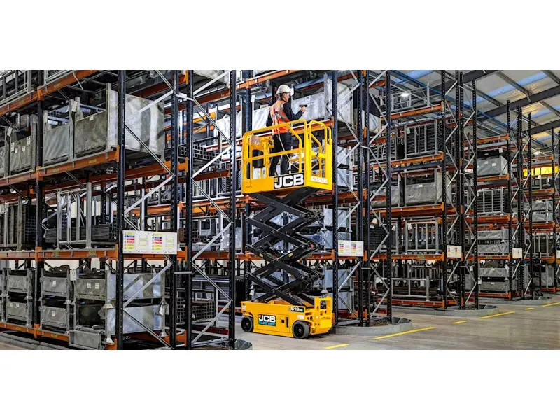 JCB S1930E