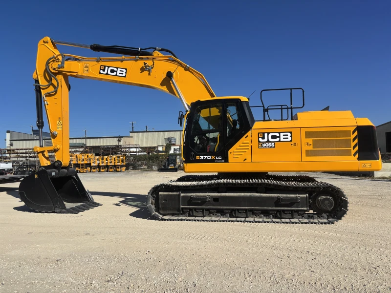 2026 JCB 370X