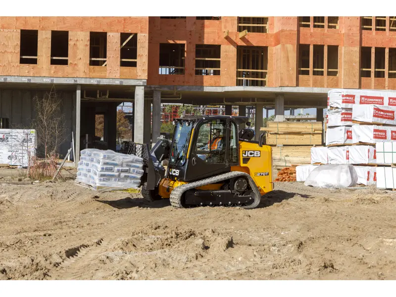 2026 JCB 270T