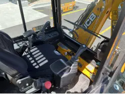 2026 JCB 1CXT Backhoe Loader