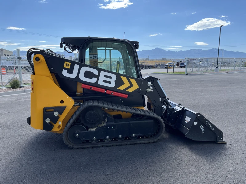 2026 JCB 2TS-7T Teleskid Track Loader
