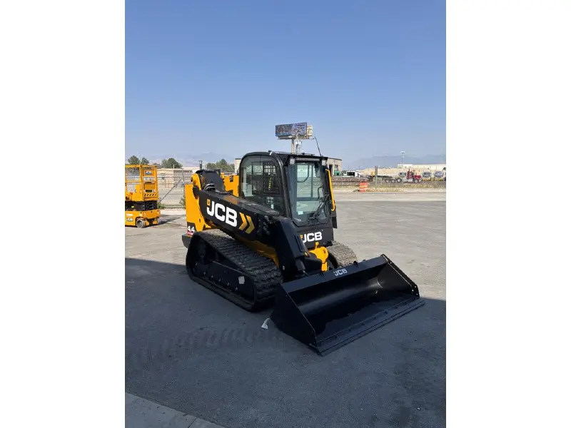 2026 JCB 4TS-8T