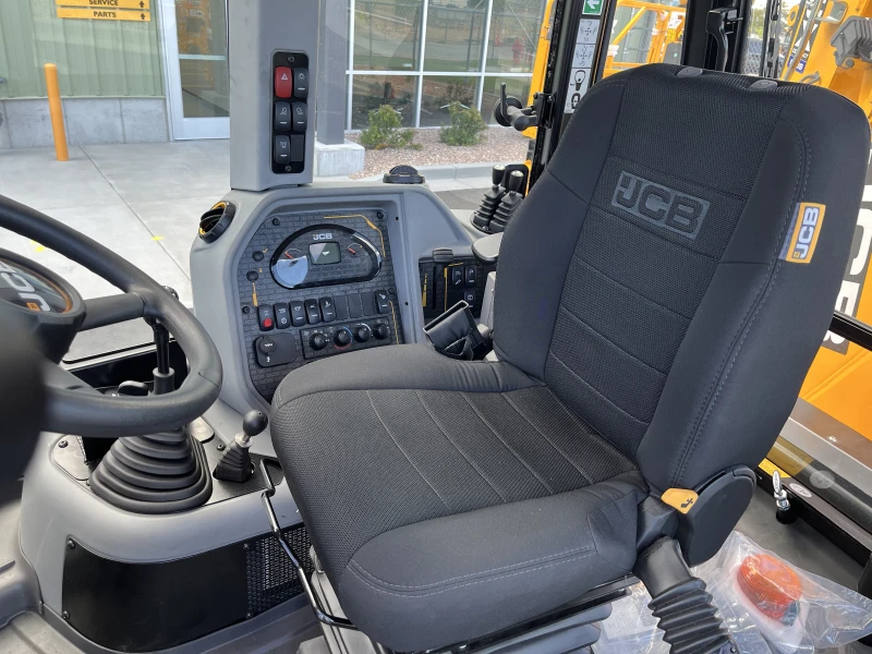 2025 JCB 3CX Compact Backhoe Loader