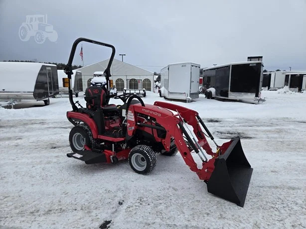 2026 Mahindra 1120 20HP HST 4WD Sub-Compact Tractor w/Loader & 60" Mo in Chippewa Falls, WI