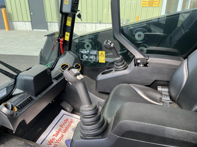 2026 JCB 2TS-7T Teleskid Track Loader