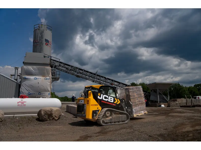 2026 JCB 2TS-7T Teleskid Track Loader