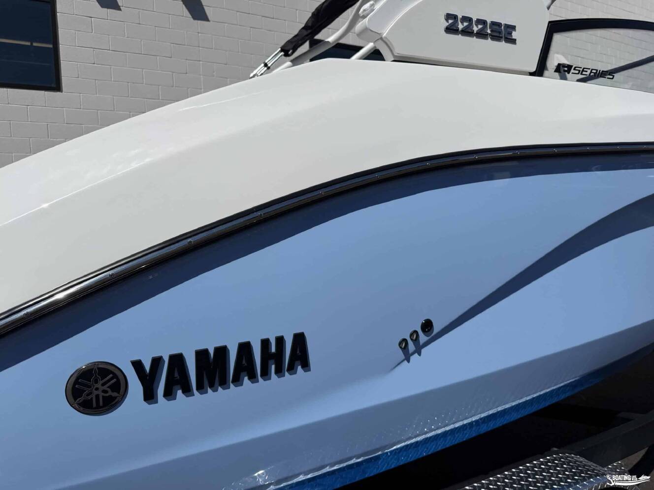 A photo of this 2027 Yamaha Boats 222SE