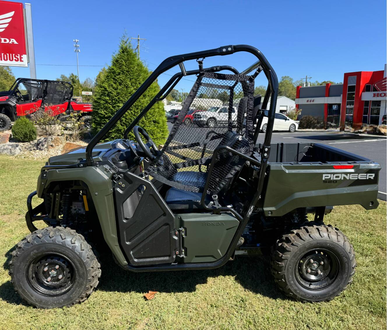 A photo of this 2026 Honda PIONEER 520