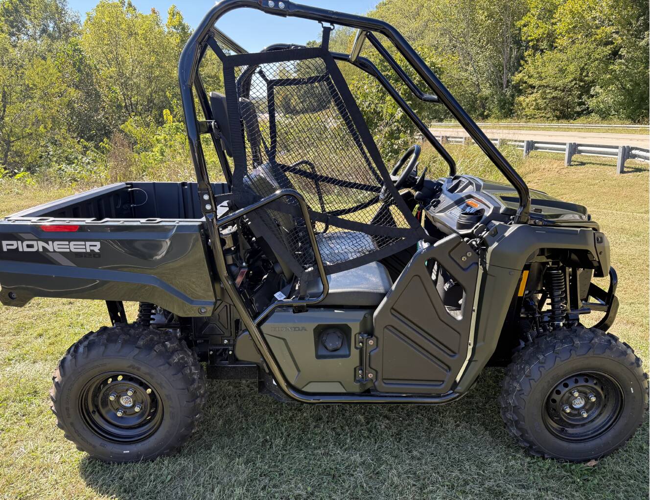 A photo of this 2026 Honda PIONEER 520