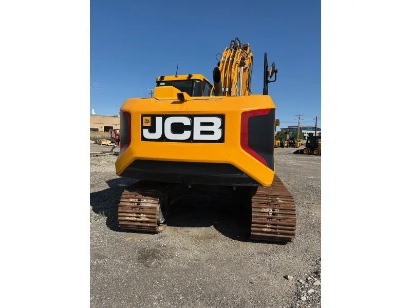 2022 JCB 131X