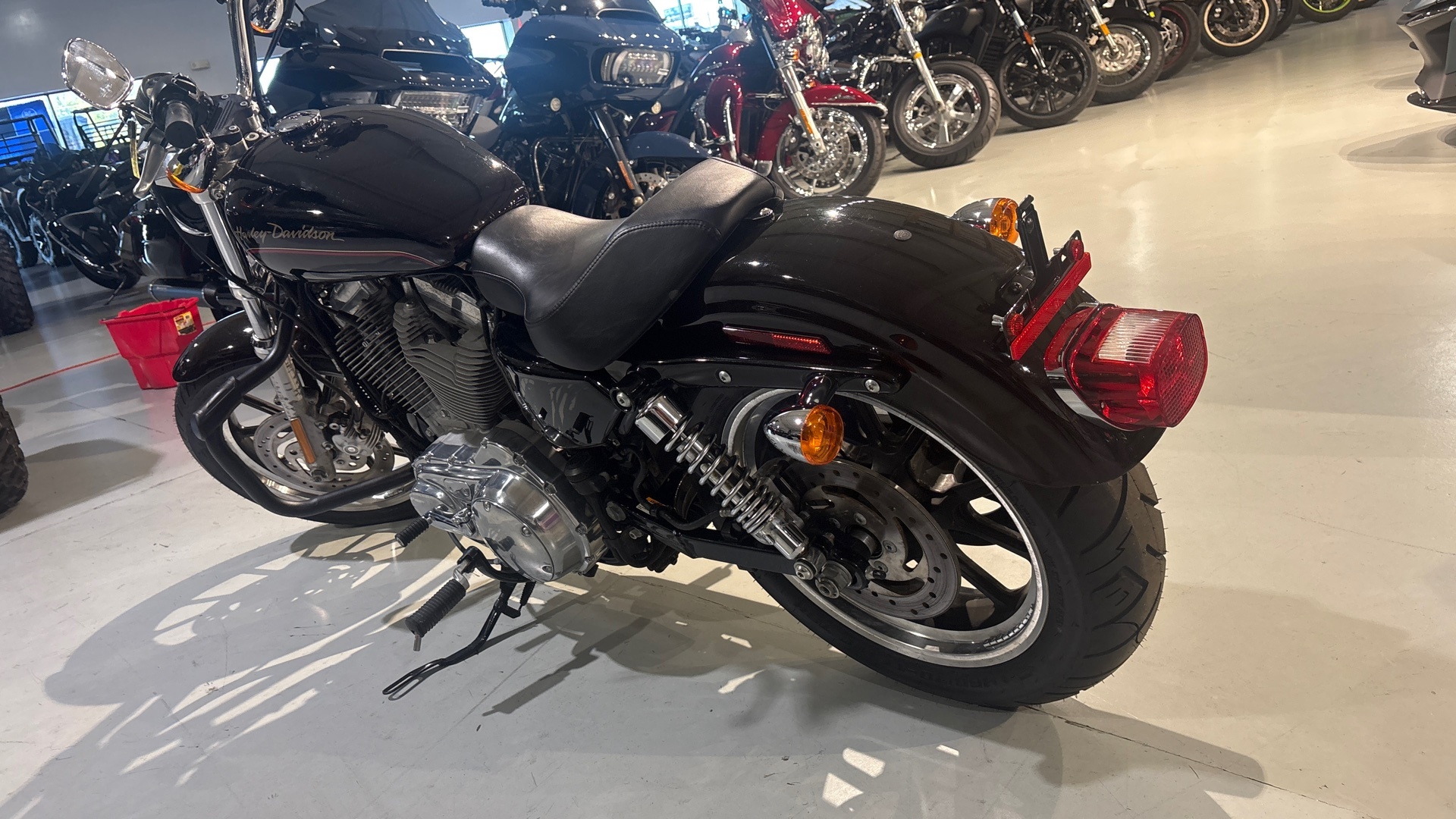 2011 Harley-Davidson® SPORTSTER XL883 SUPERLOW SUPERLOW in White Plains, MD