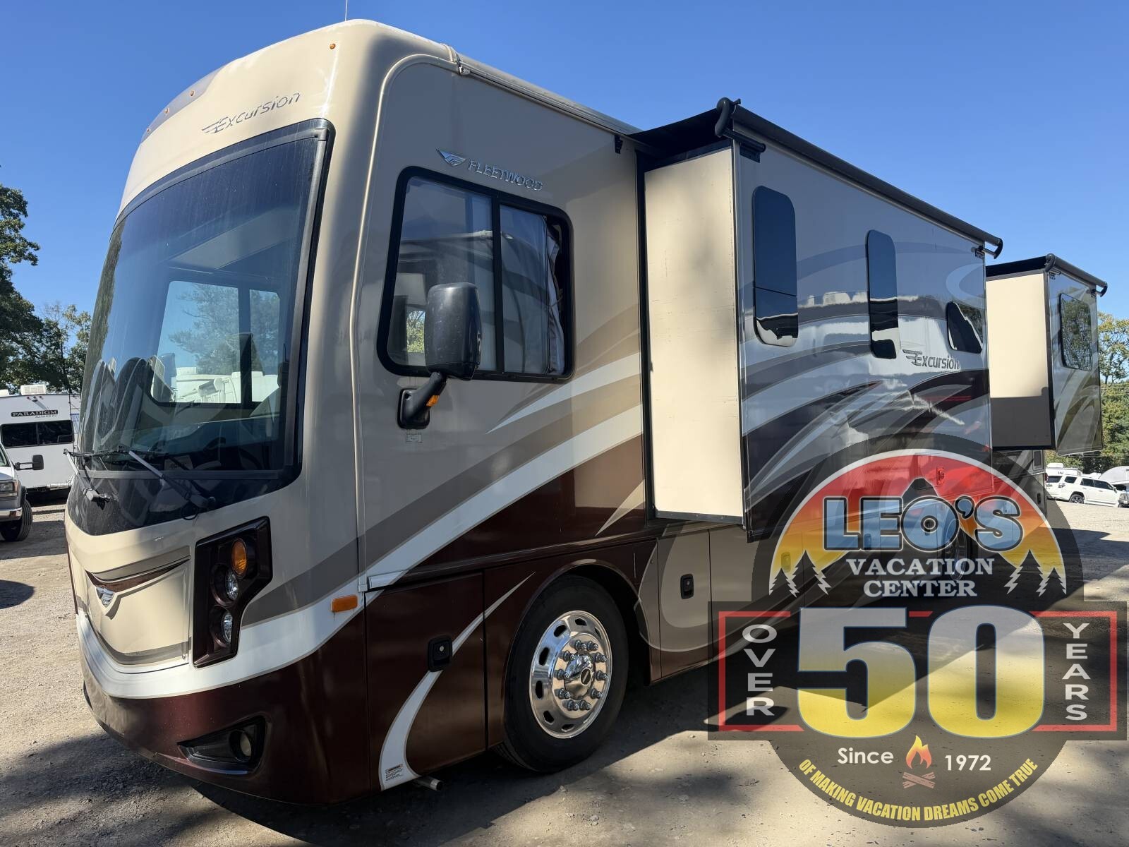 2016 Fleetwood EXCURSION 33D in