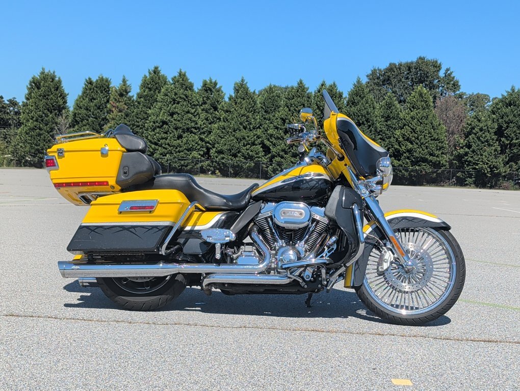 2012 Harley-Davidson CVO ULTRA CLASSIC ELECTRA GLIDE CVO ULTRA CLASSIC in Conyers, GA