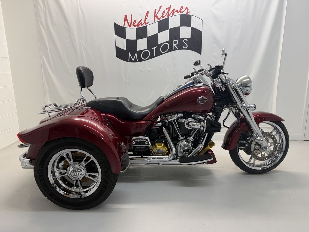 2017 Harley-Davidson® FLRT - Freewheeler® in winston salem NC