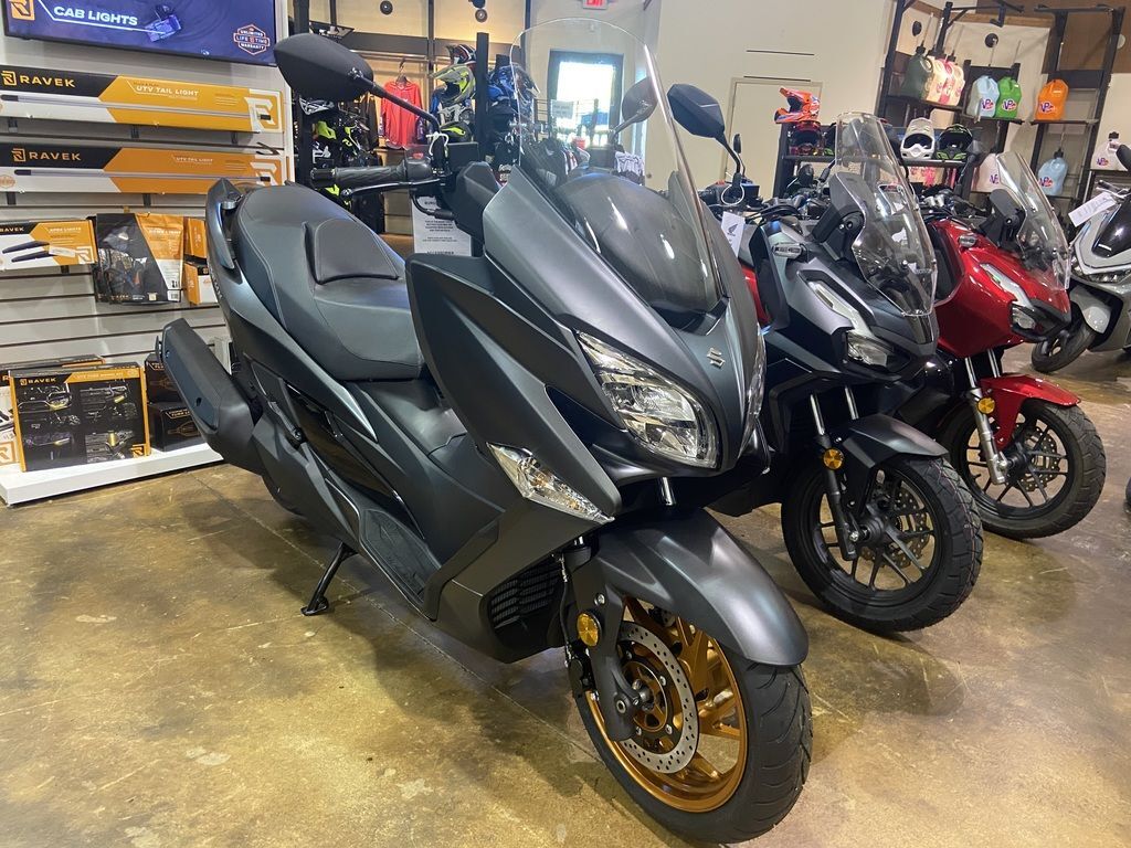 2027 Suzuki Burgman 400 400 in Athens, GA