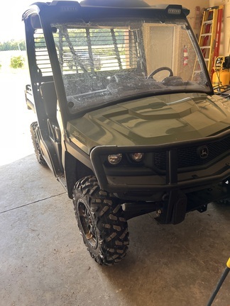 2021 John Deere XUV 865M in Kinsman, OH