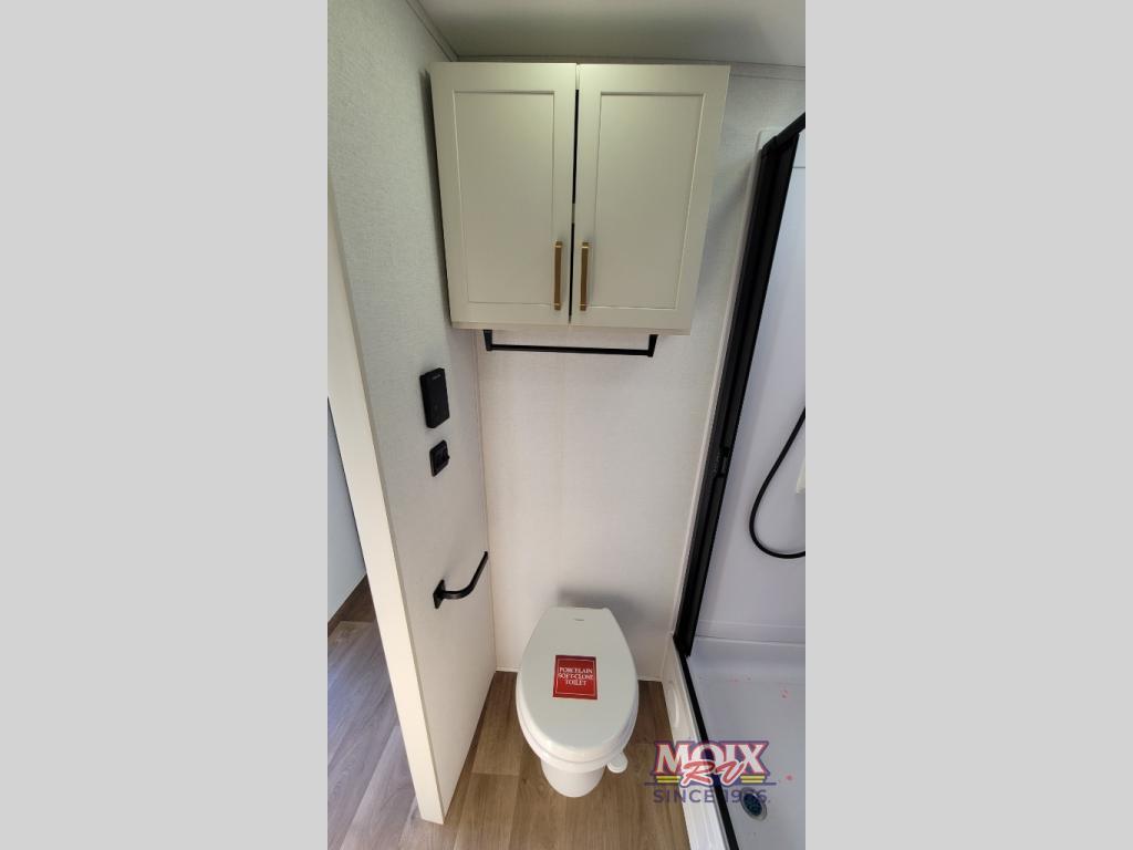 New 2027 Grand Design Imagine 2970RL For Sale in Conway, AR