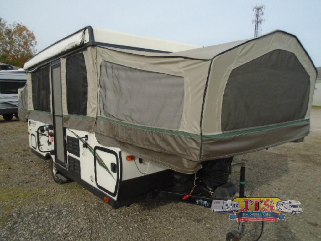 2015 Forest River Rv Flagstaff Classic 823D in grafton OH