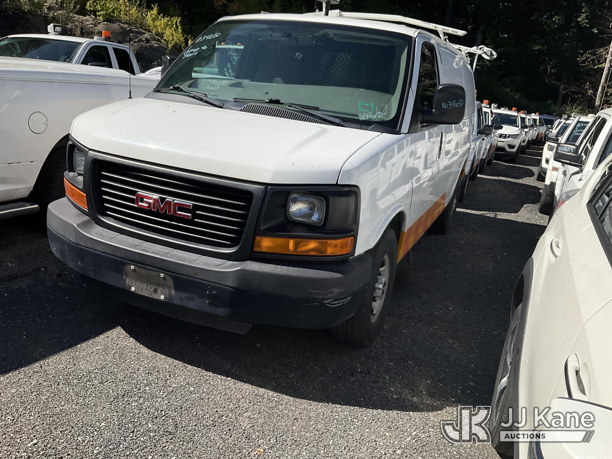 2014 GMC SAVANA in Branchville, NJ