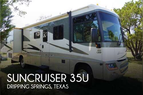 2005 Itasca Suncruiser 35U in dripping springs TX