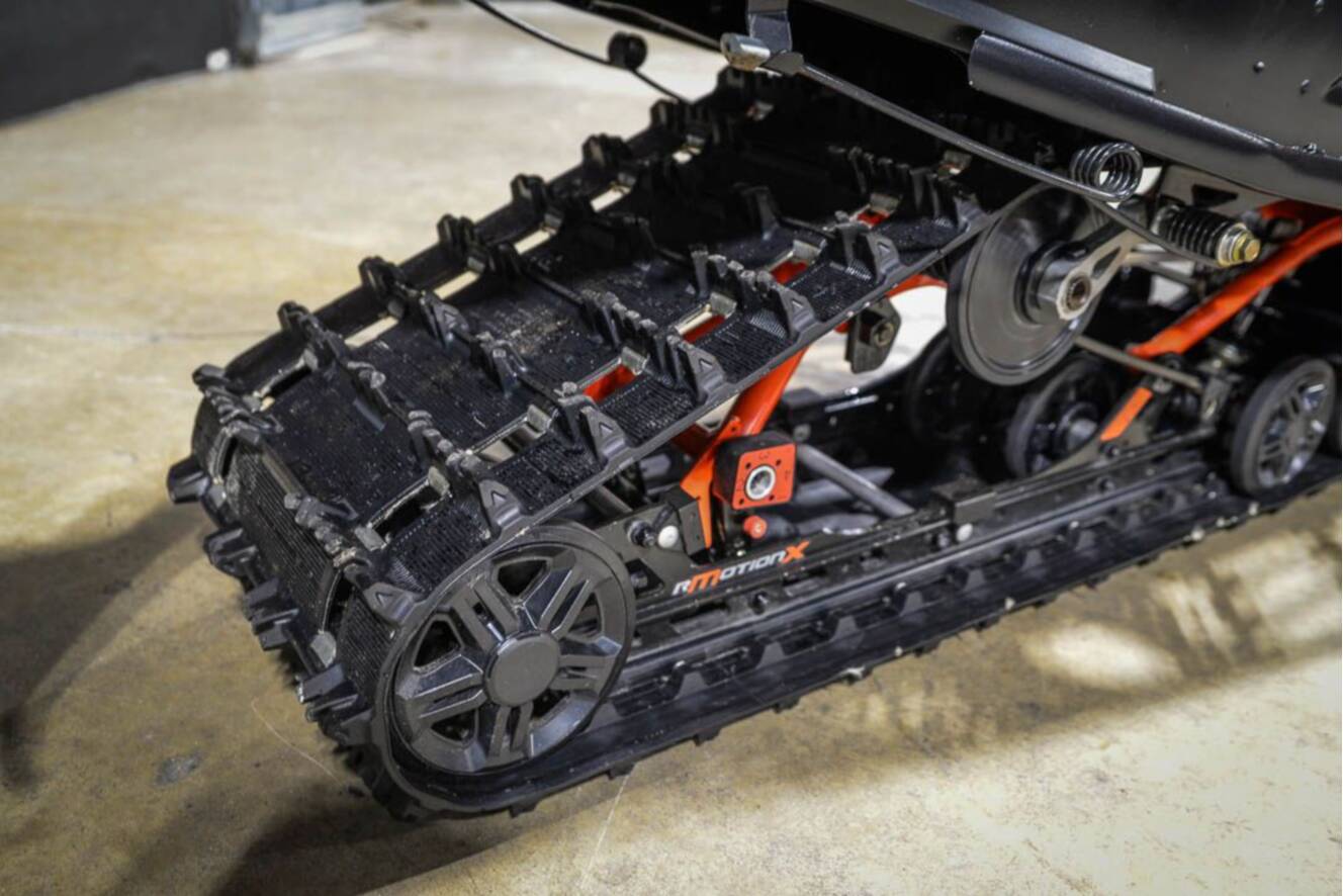 A photo of this 2022 Ski-Doo Renegade Adrenaline 850 E-TEC ES RipSaw 1.25