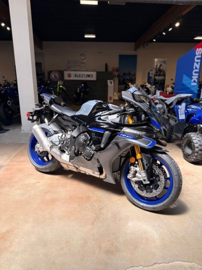 2026 Yamaha YZF-R1M R1M in Bellflower, CA