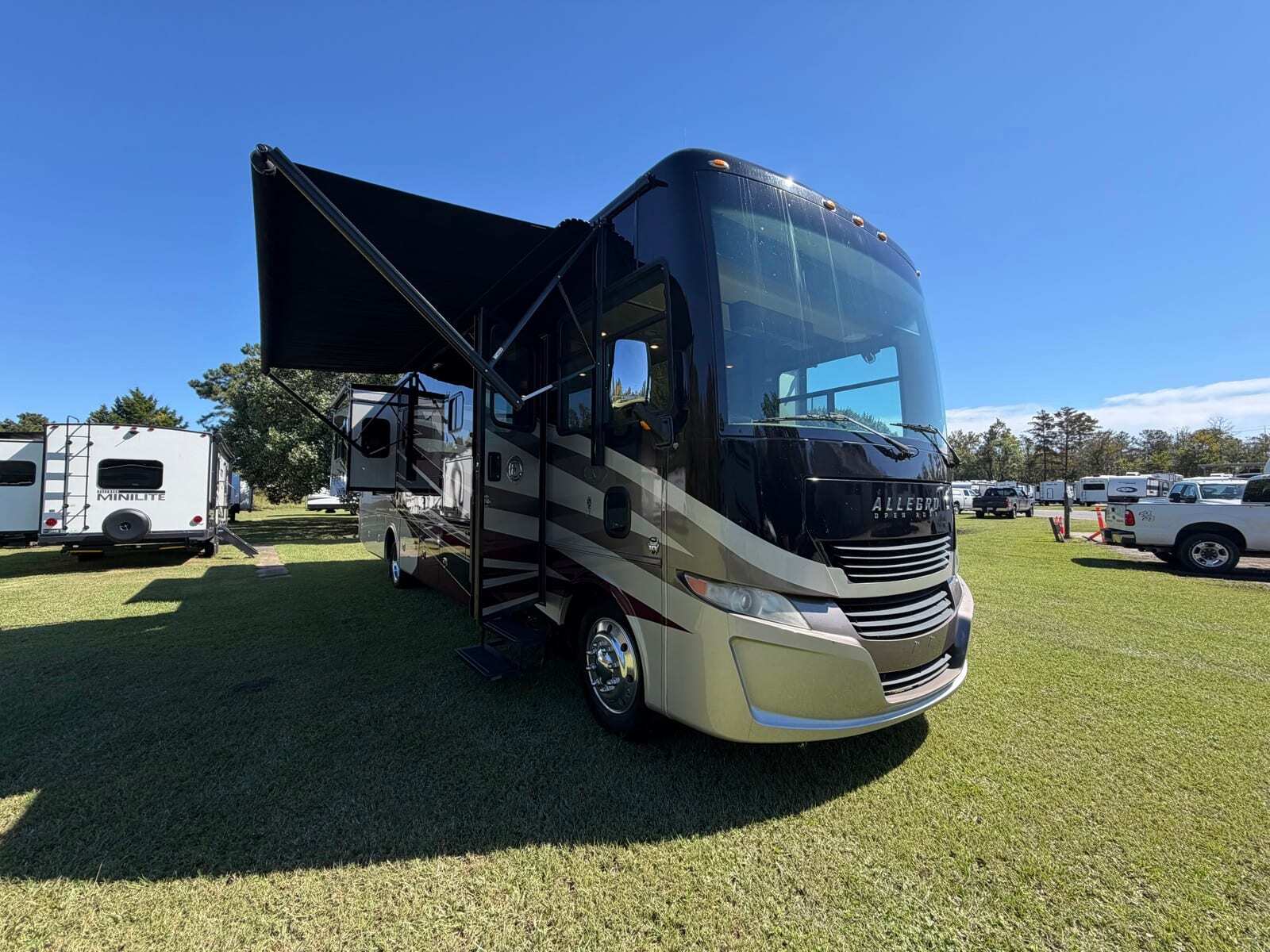 2017 Tiffin Motorhomes Open Road Allegro 36UA in chocowinity NC