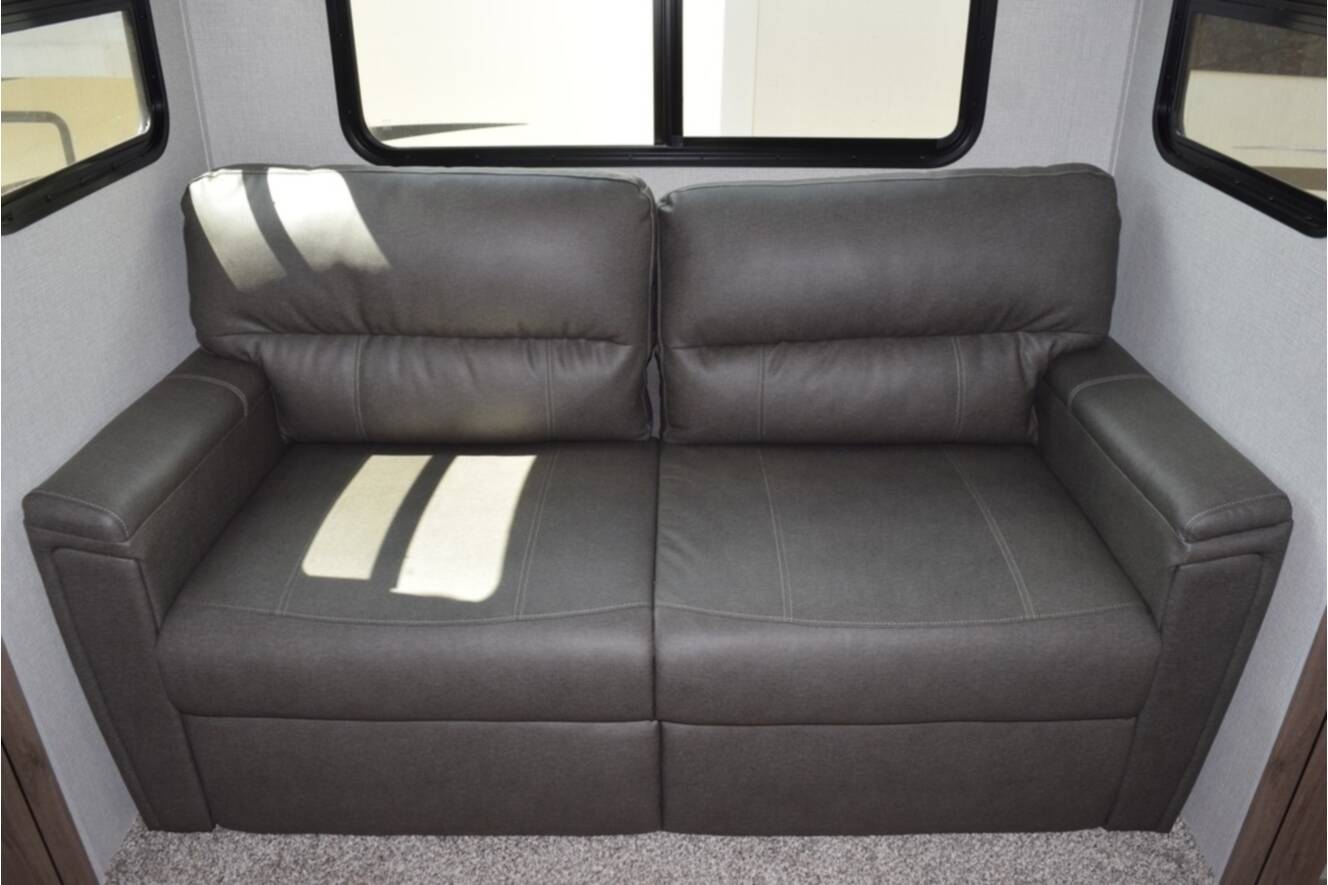 A photo of this 2024 Grand Design Imagine 3100RD
