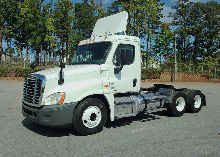 2012 FREIGHTLINER CASCADIA 125 in Charlotte, NC