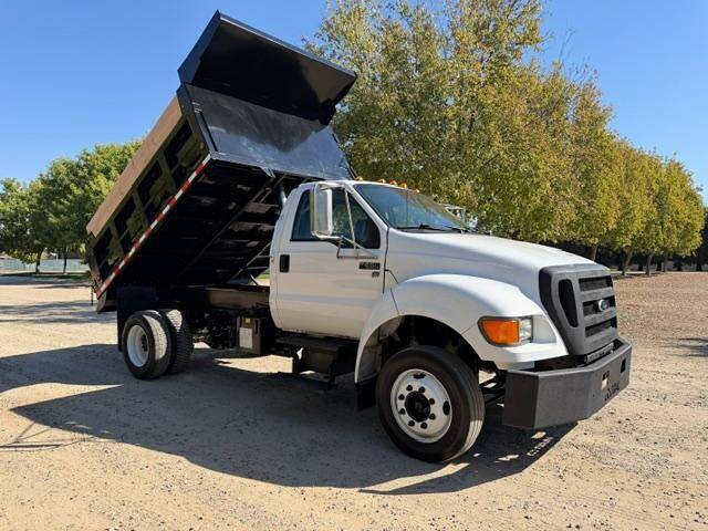 2012 FORD F650 in Oakdale, CA