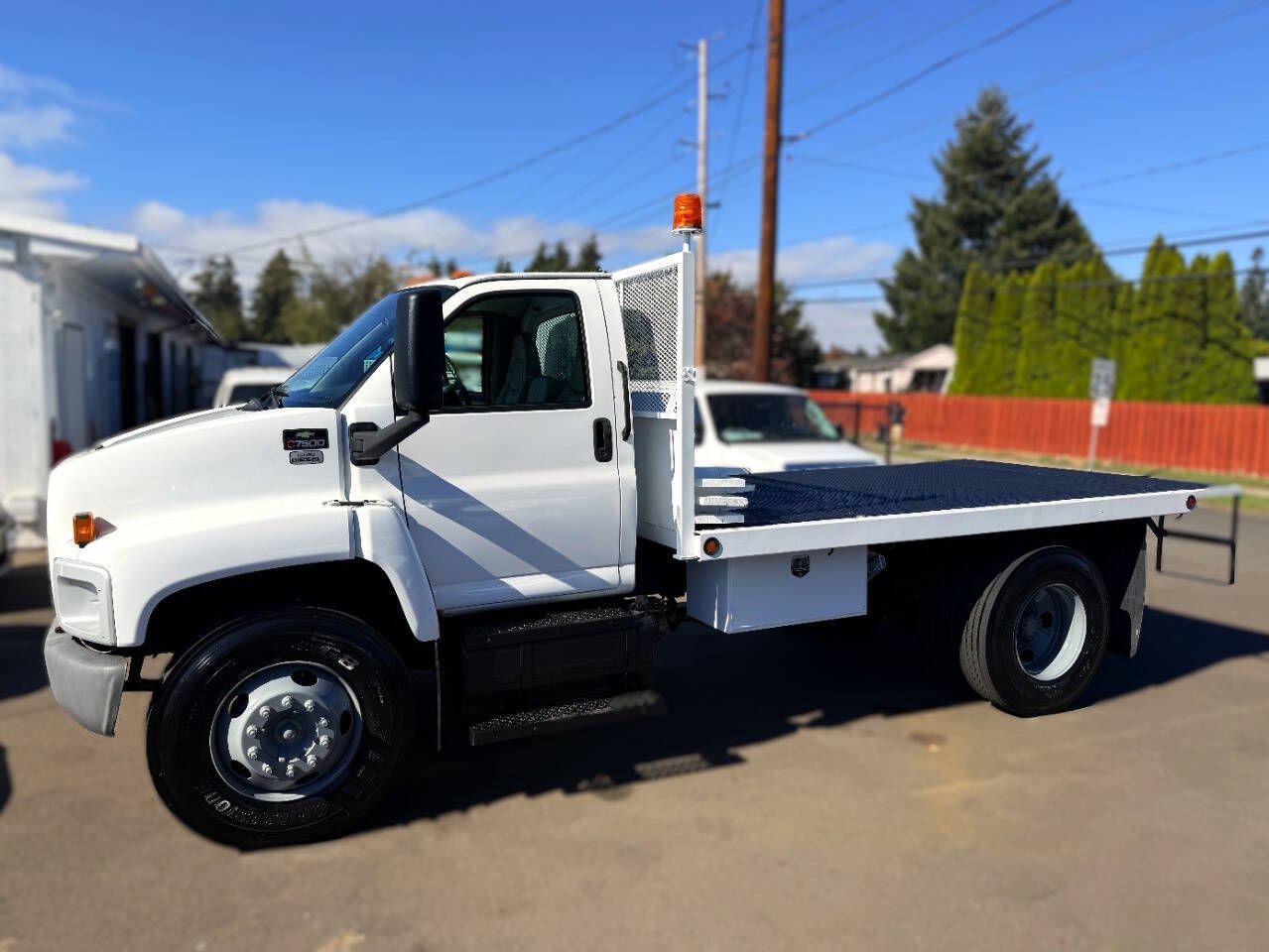 2008 CHEVROLET Kodiak C7500 in Tualatin, OR