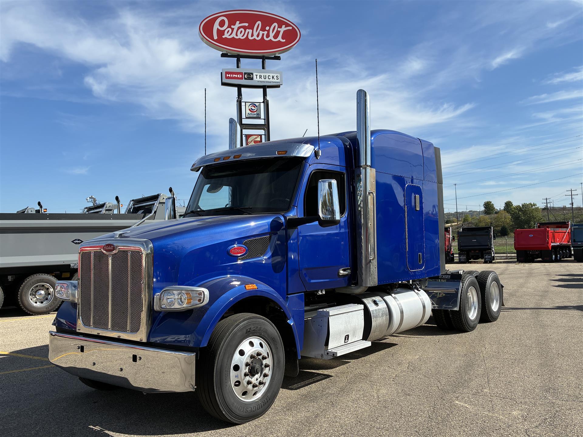 2023 PETERBILT 567 in South Saint Paul, MN