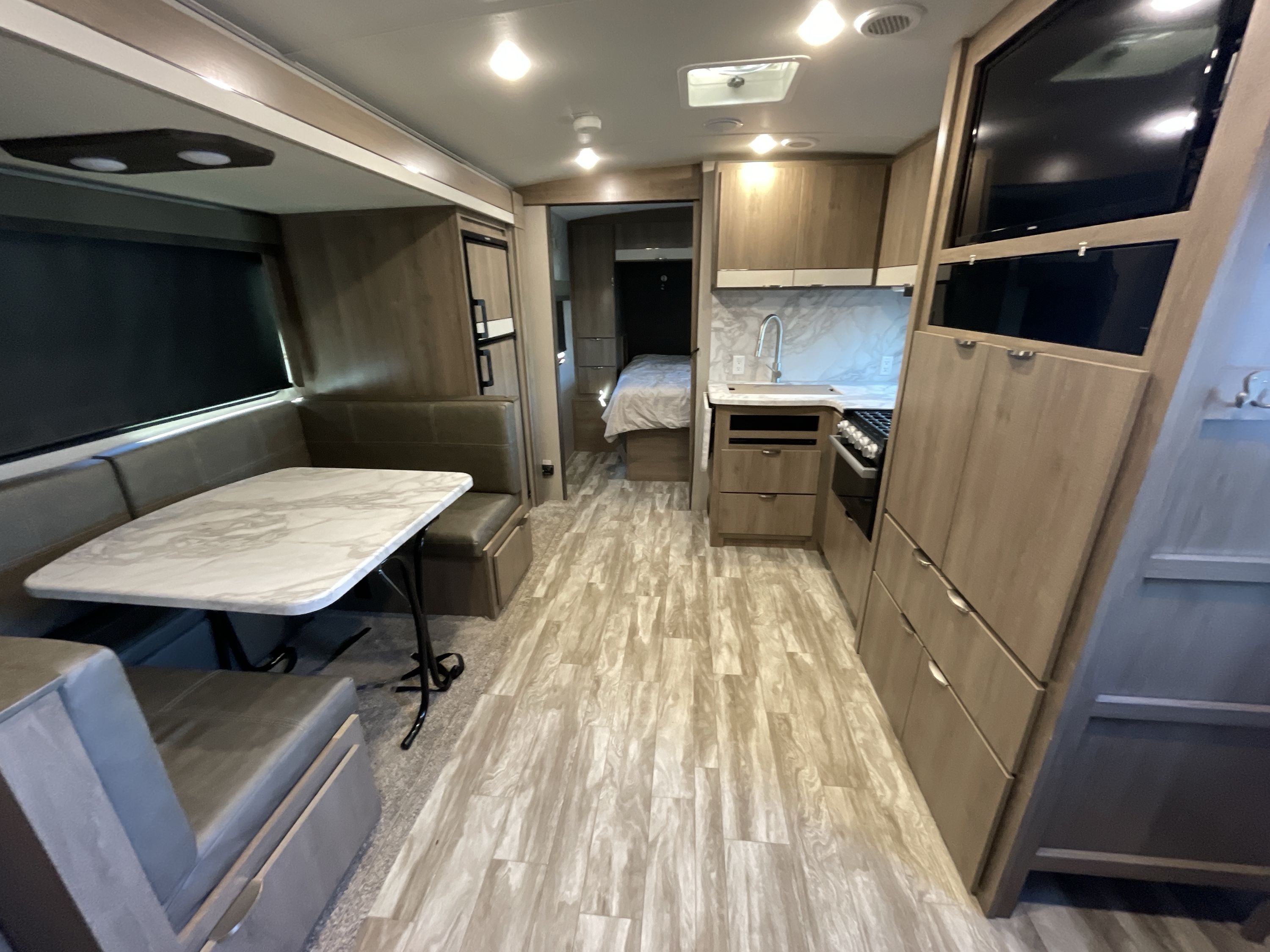 2021 Grand Design IMAGINE 2400BH in hendersonville NC