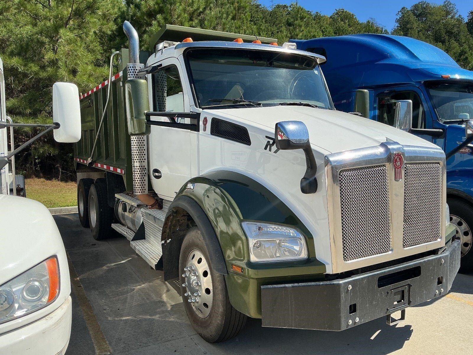 2019 KENWORTH T880 in Atlanta, GA