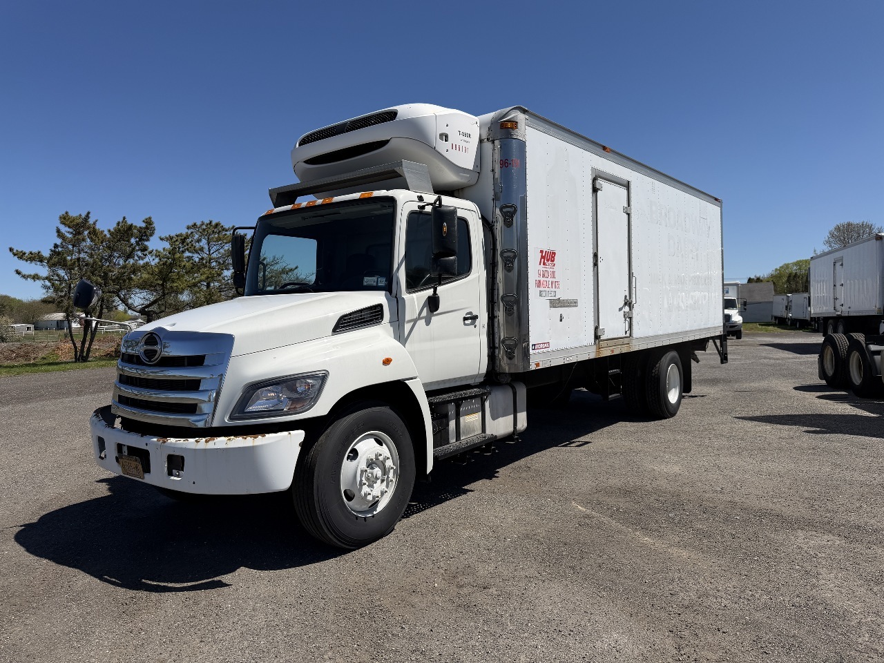 2016 HINO HINO 338 in Plainview, NY