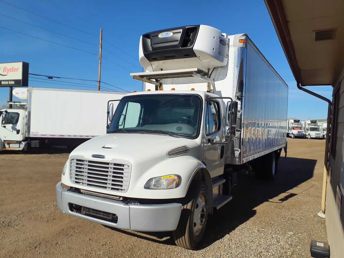 2019 FREIGHTLINER BUSINESS CLASS M2 106 in Commerce City, CO