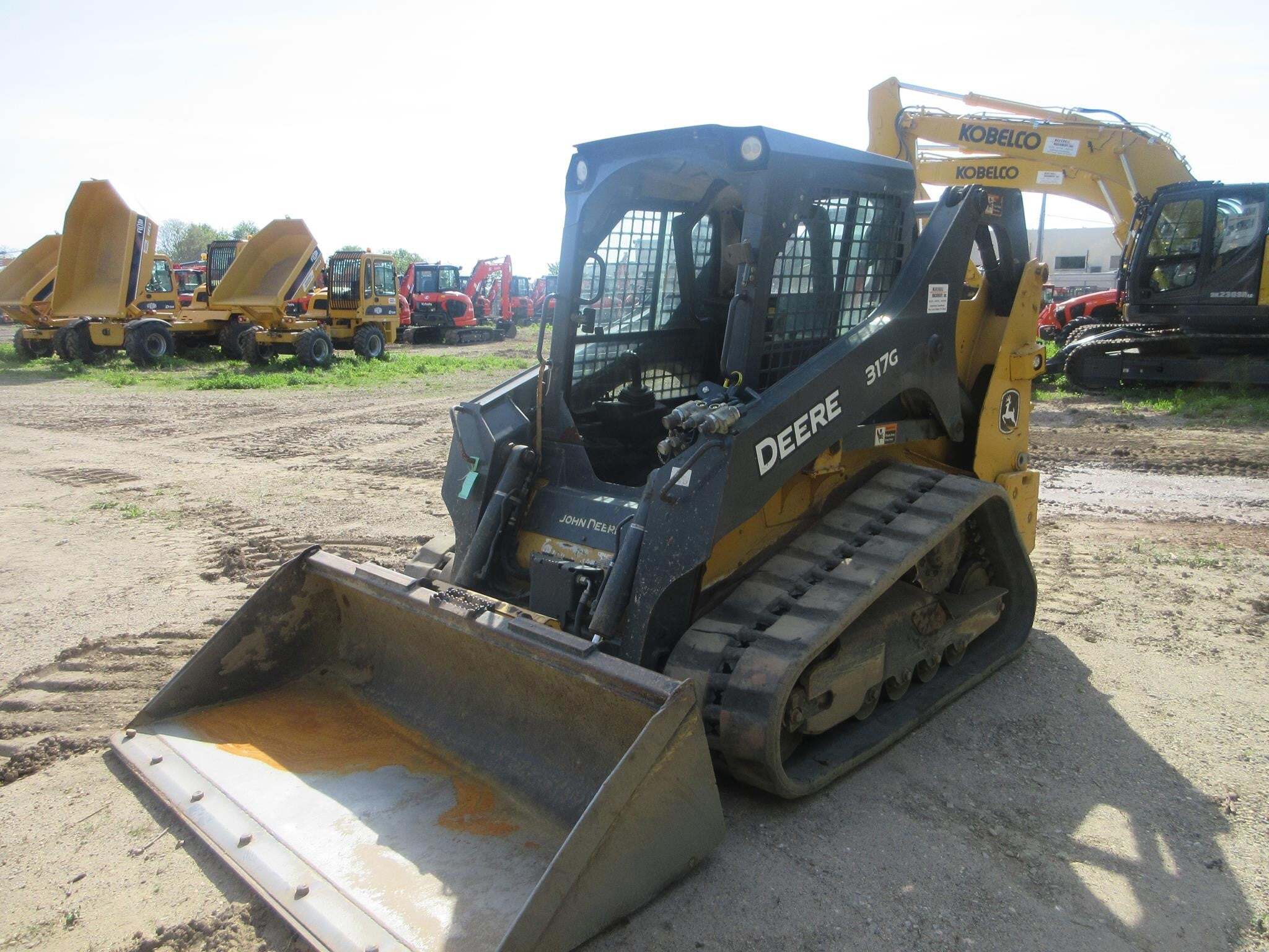 2017 DEERE 317G in Millstone Township, NJ