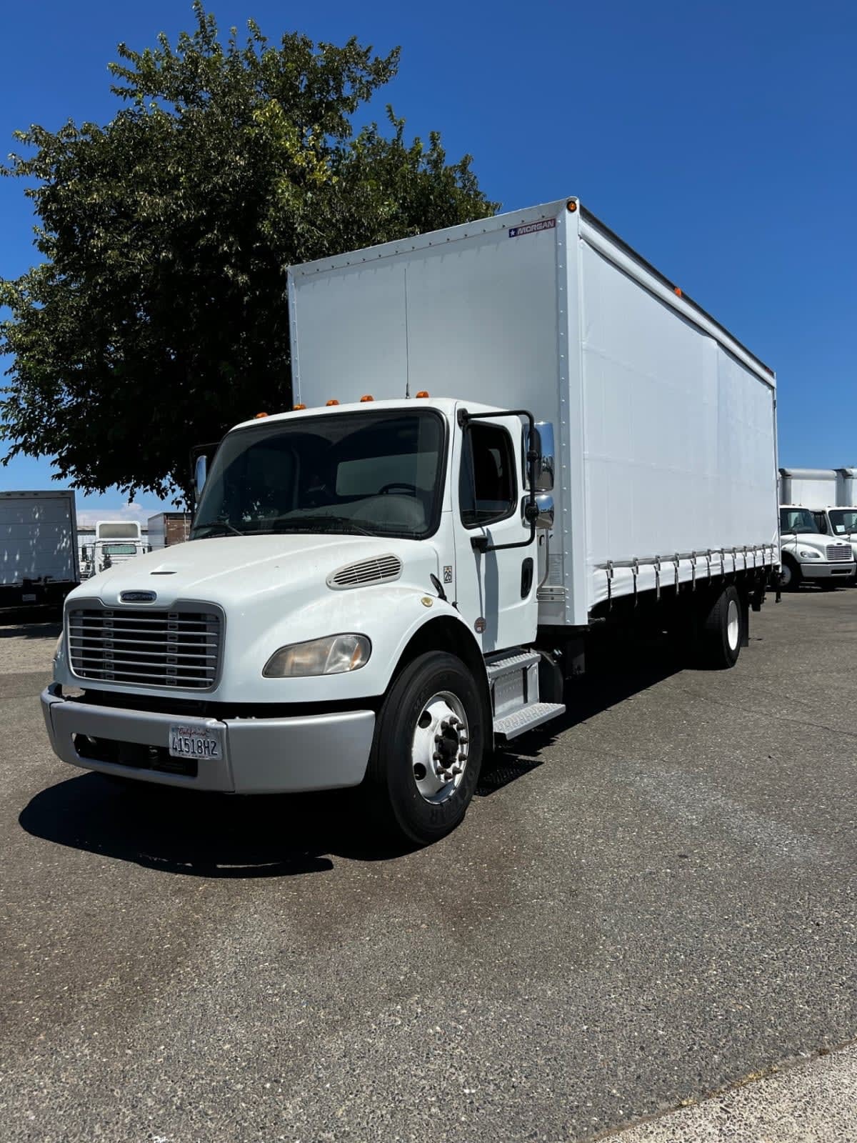 2018 FREIGHTLINER BUSINESS CLASS M2 106 in Fontana, CA